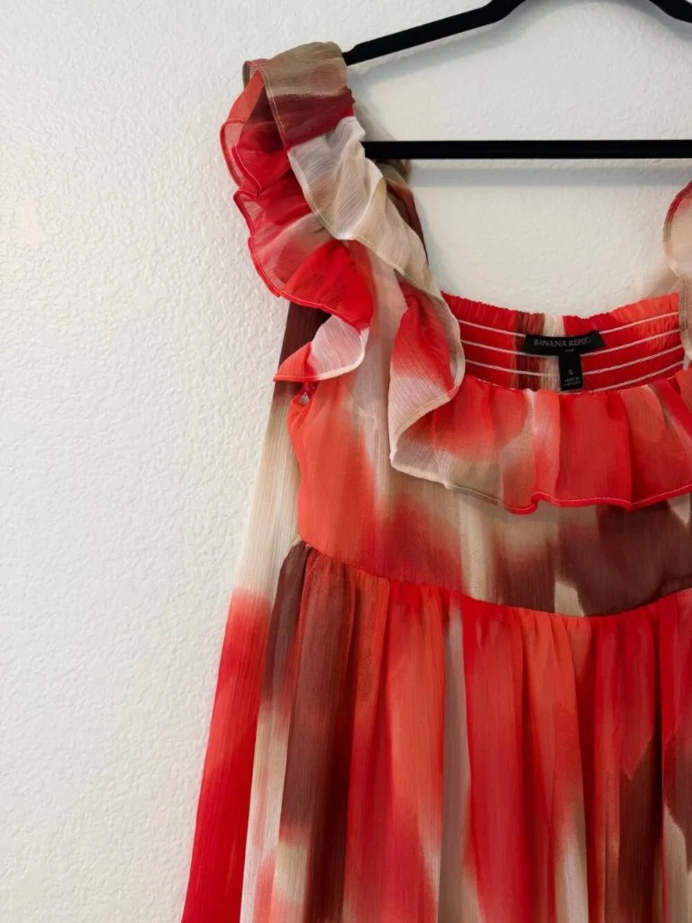 NWT  Banana Republic Petite Watercolor Ruffle Chiffon Midi Dress Size SP